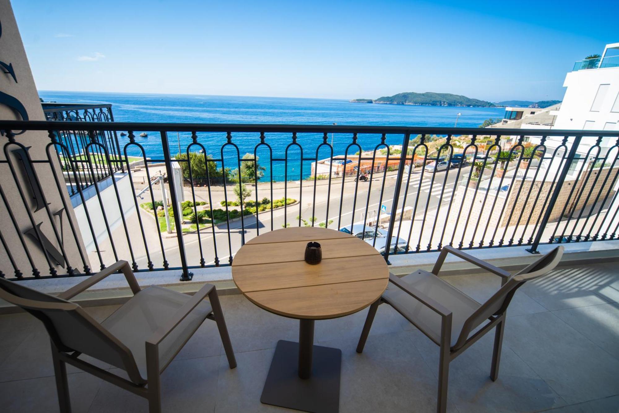 Exclusive Hotel Budva Exterior foto