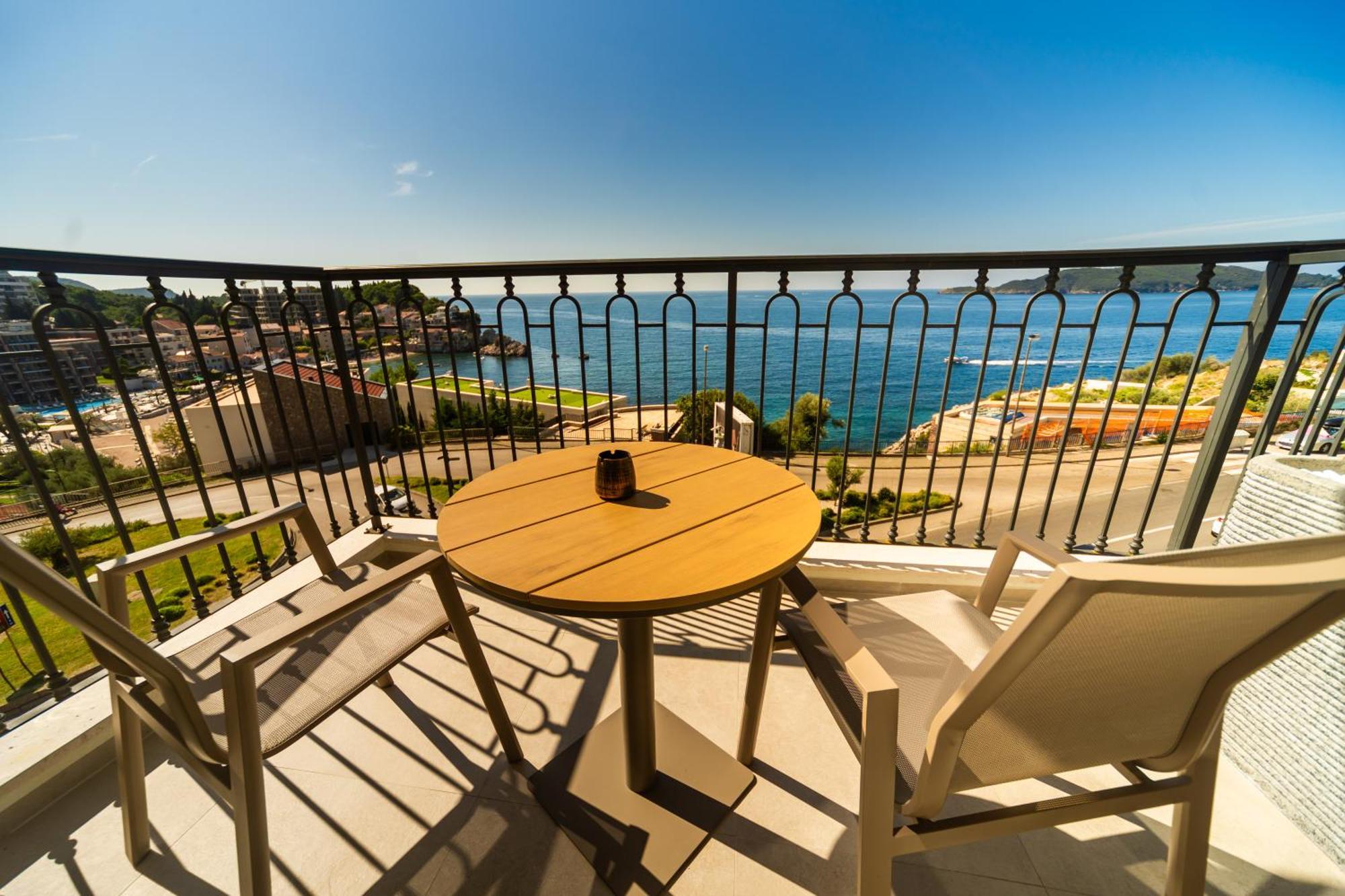 Exclusive Hotel Budva Exterior foto