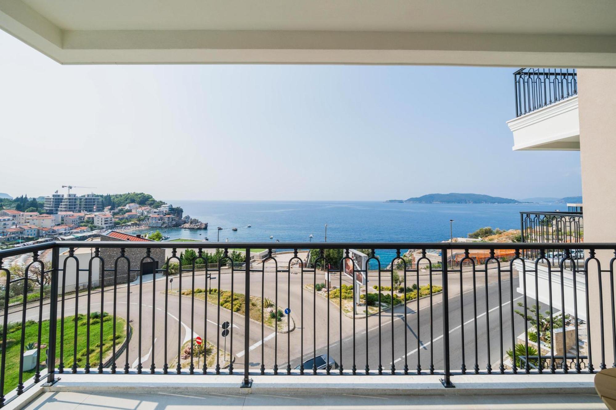 Exclusive Hotel Budva Exterior foto