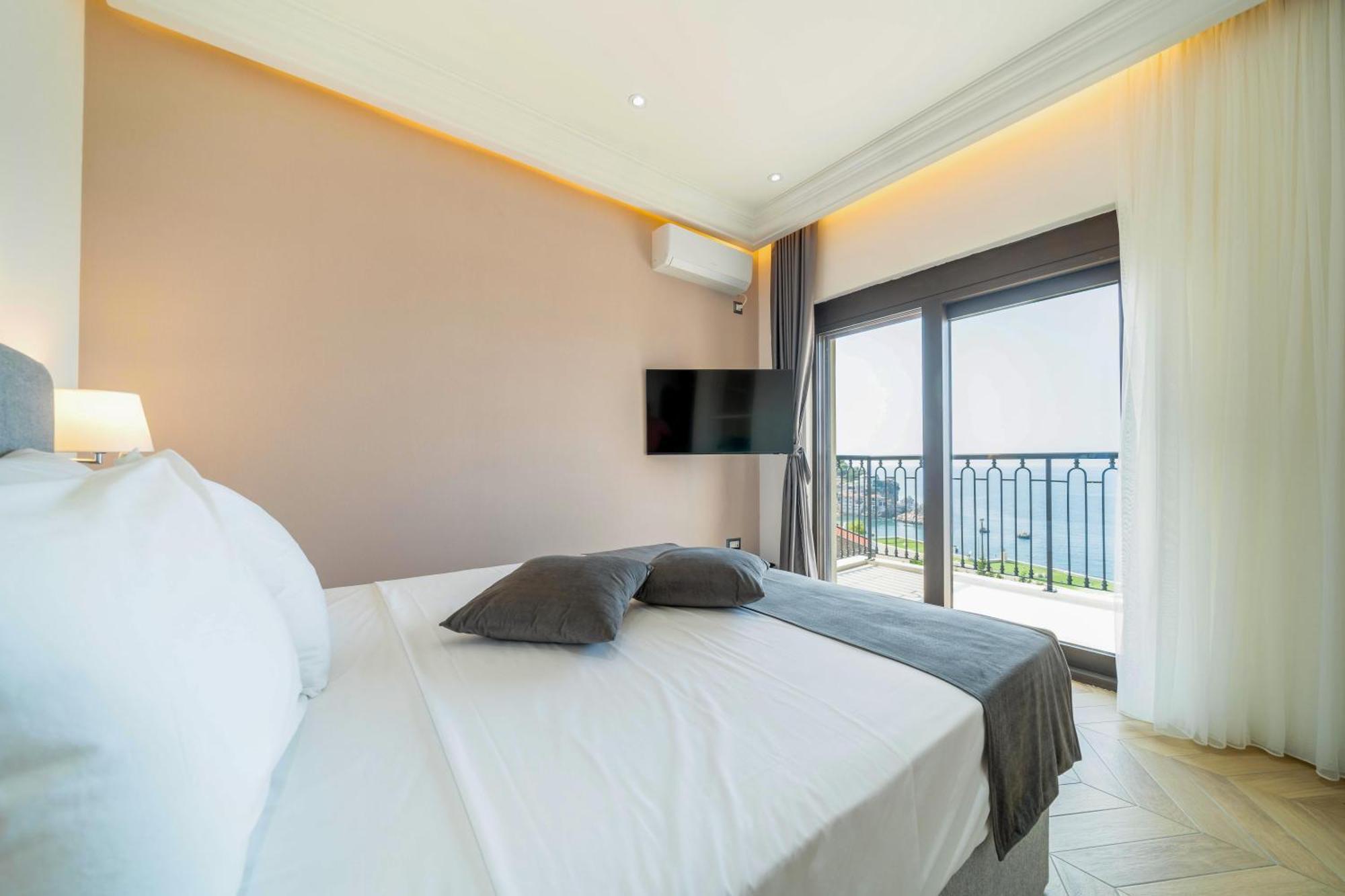 Exclusive Hotel Budva Exterior foto