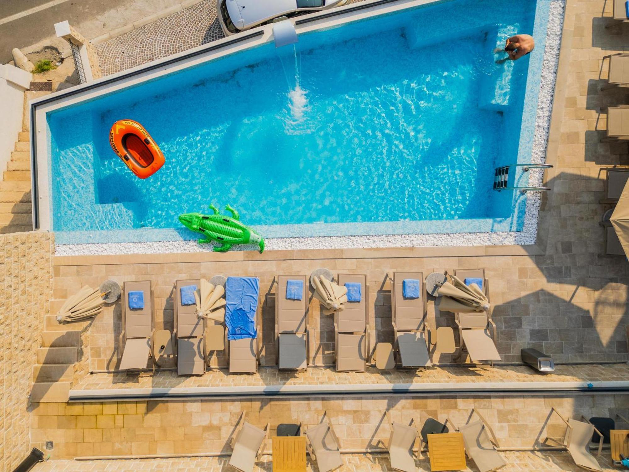 Exclusive Hotel Budva Exterior foto